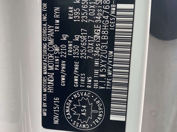 2017-hyundai-santa-fe-image-15