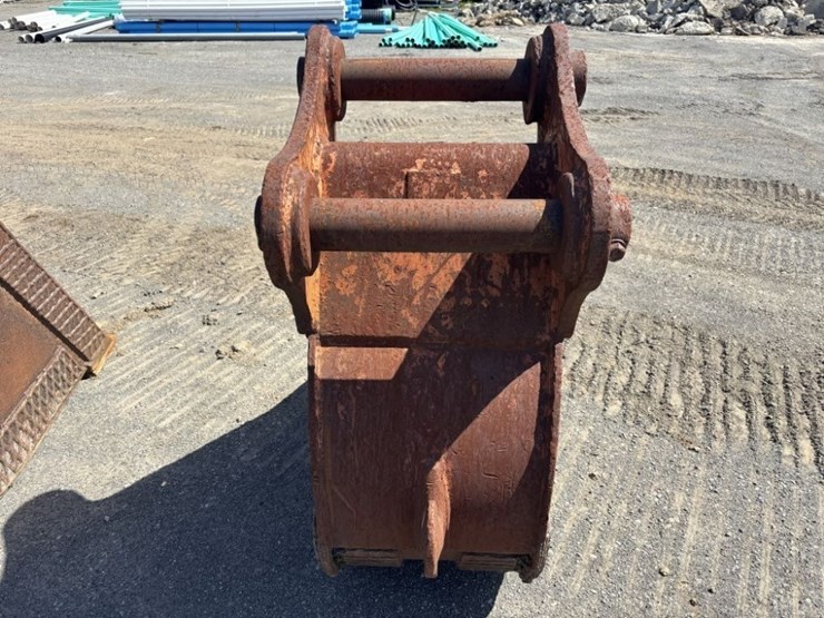 hitachi-ex270-lc-5-image-3