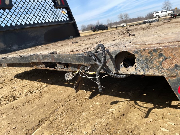 #3970-•-pickup-flatbed-image-32