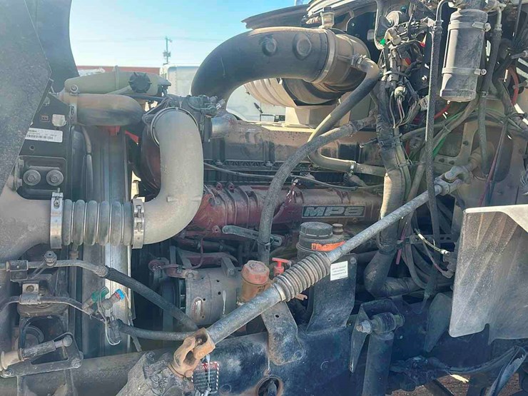 2018-mack-cxu-(pinnacle)-image-2