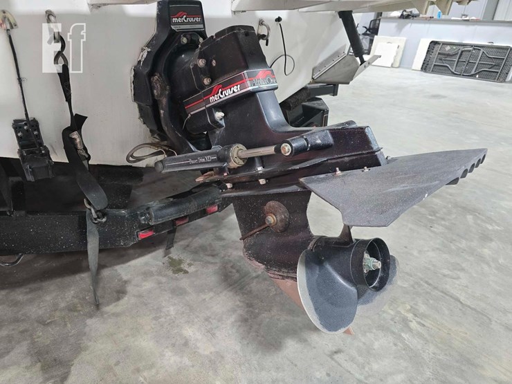 trailer-mounted-boat-image-28