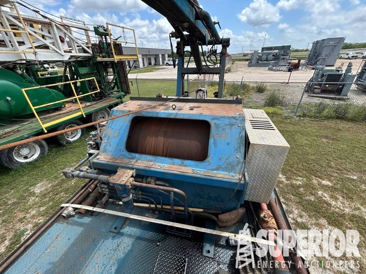 2014-international-7400-image-13