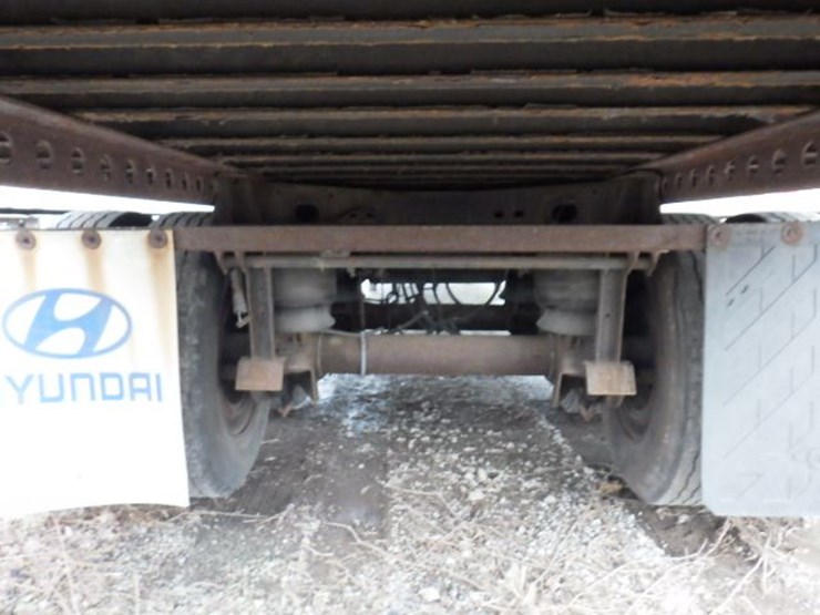 2014-hyundai-translead-image-15