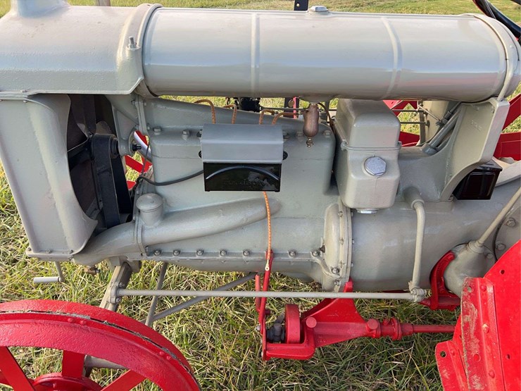 1921-fordson-tractor-image-45