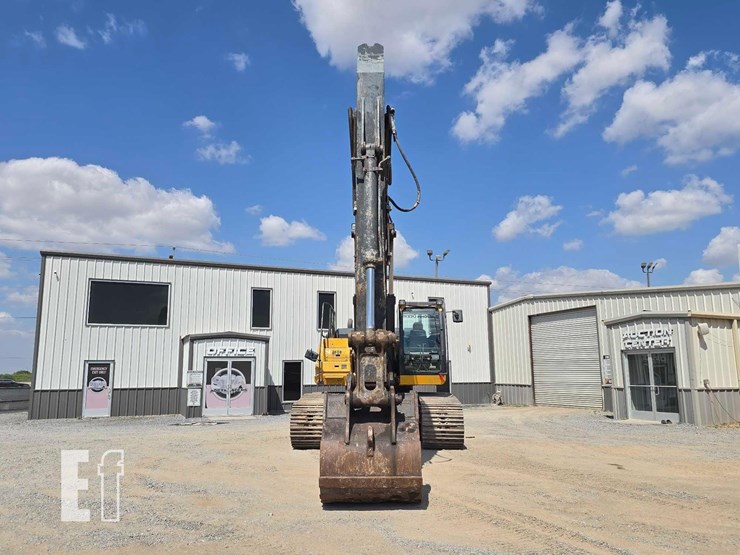 2018-deere-350g-lc-image-7