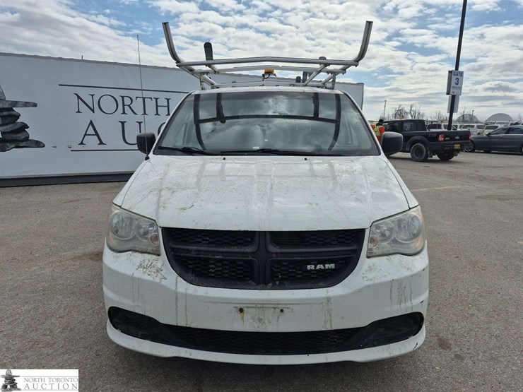 2015-ram-c/v-image-2