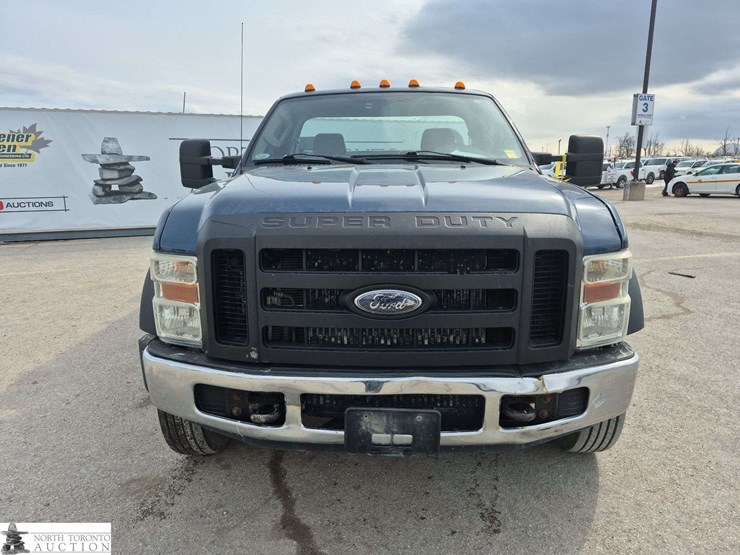 2008-ford-f550-image-2