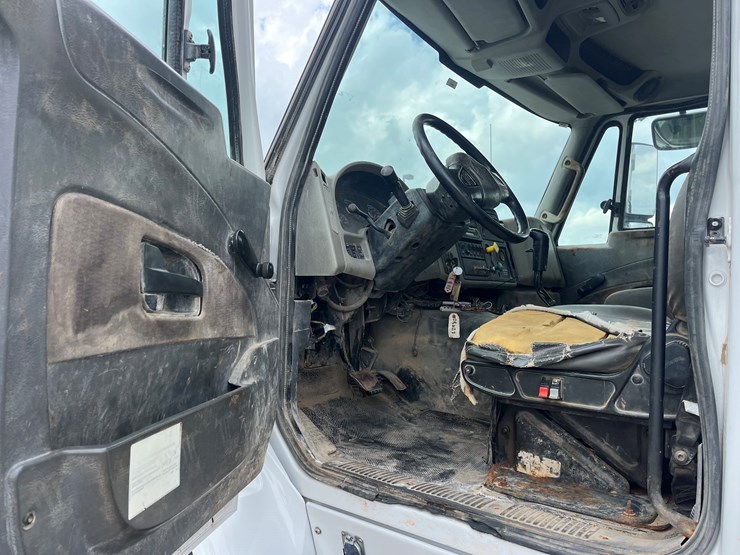 2012-international-workstar-7600-image-20