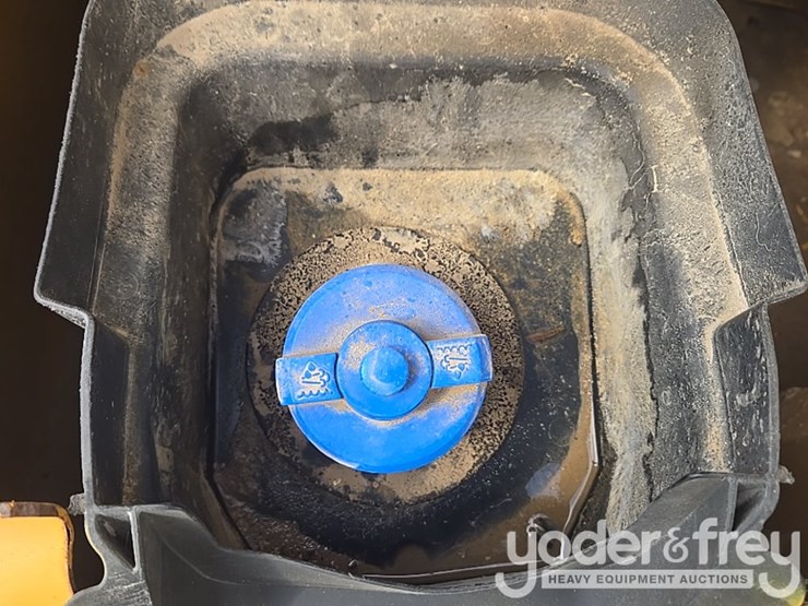 2017-caterpillar-336fl-image-64