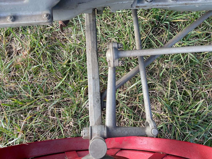 1918-fordson-tractor-image-17