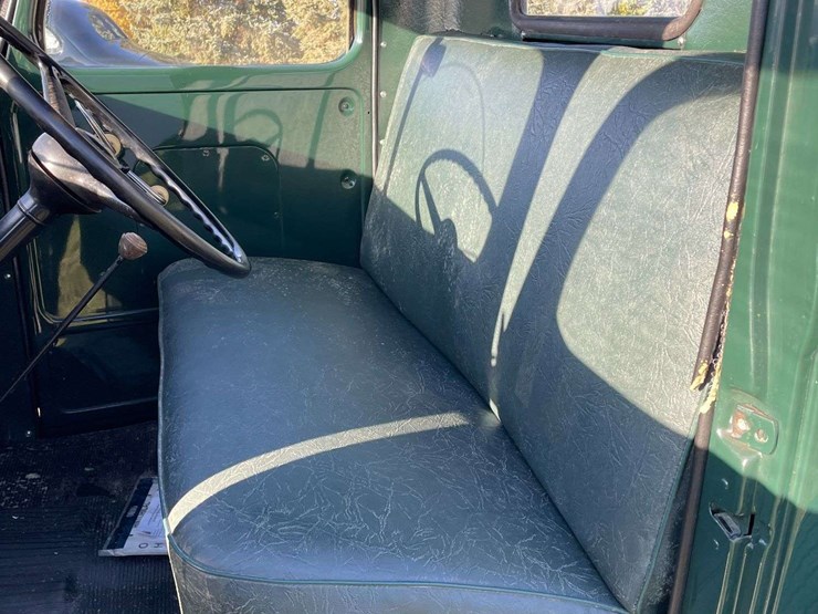 1946-ford-pickup-image-68