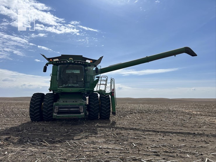 2012-john-deere-s690-image-97