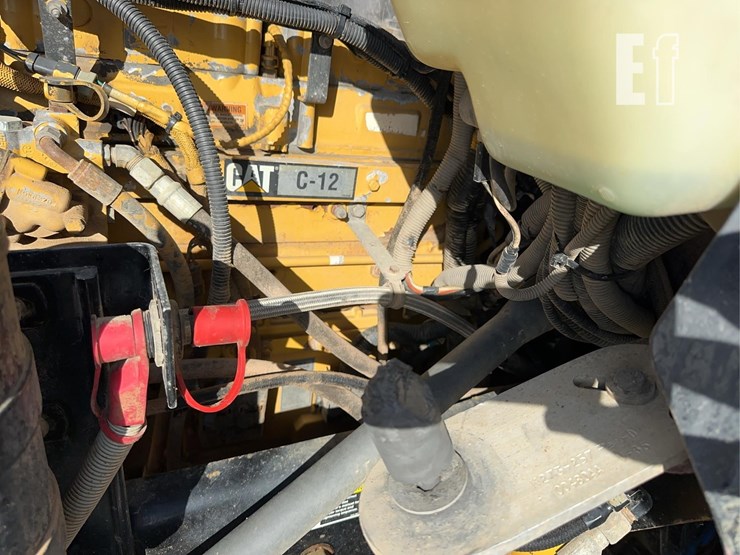 2002-kenworth-t800-image-52