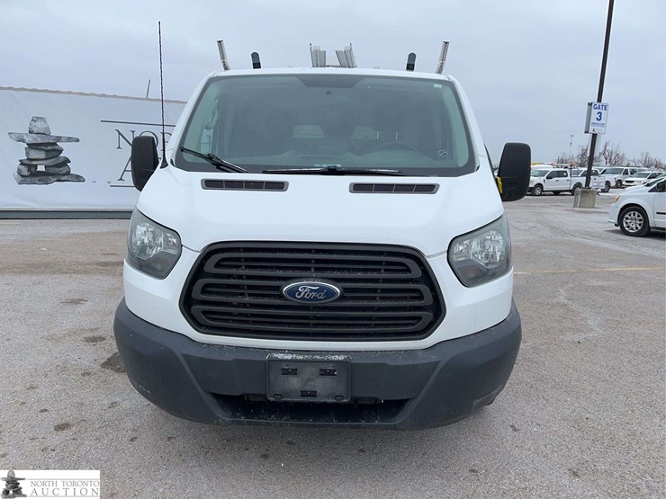 2015-ford-transit-image-2