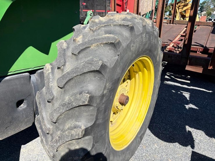 1993-john-deere-6300-image-12