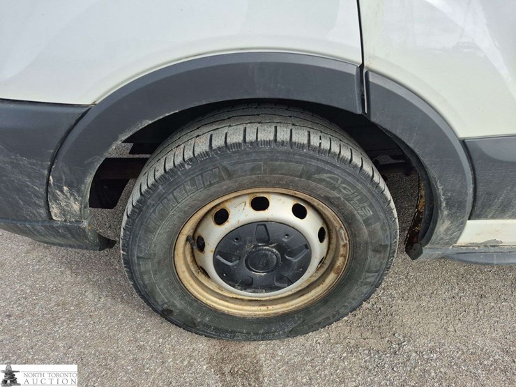 2017-ford-transit-image-21