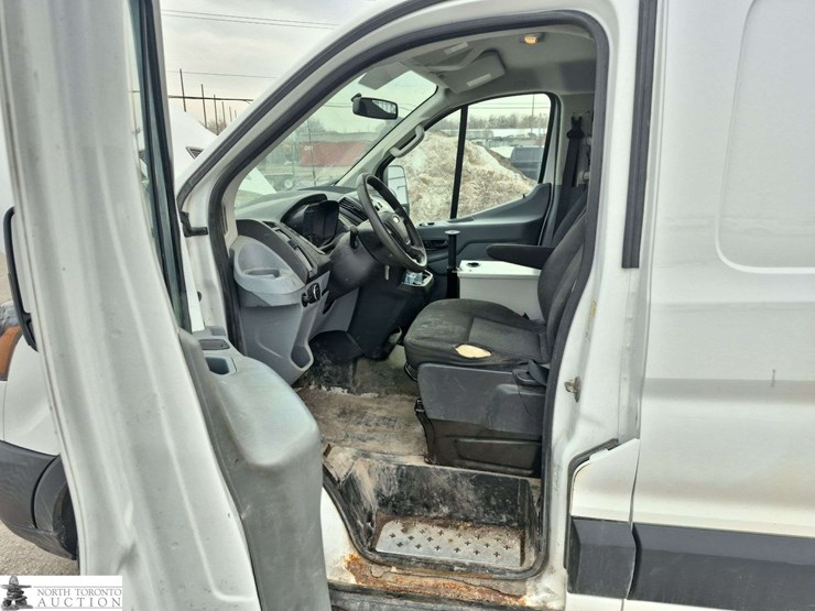 2018-ford-transit-image-11