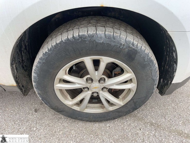 2017-chevrolet-equinox-image-20