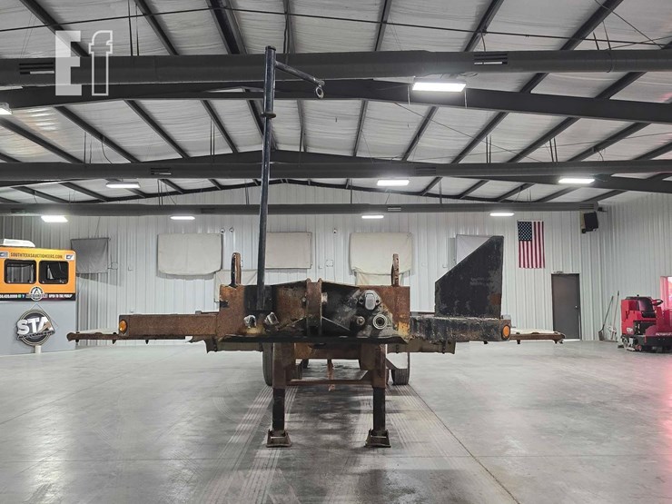 2002-environmental-service-products-46-ft-tandem-axle-image-7