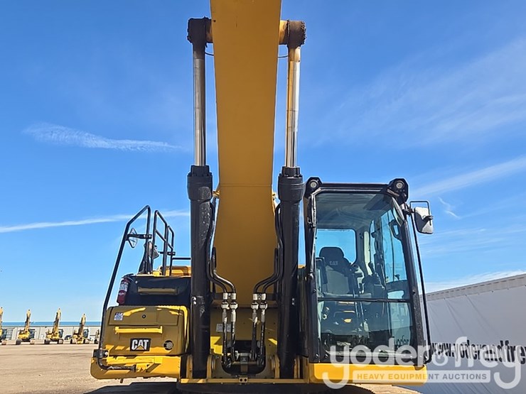 2019-caterpillar-336-image-30