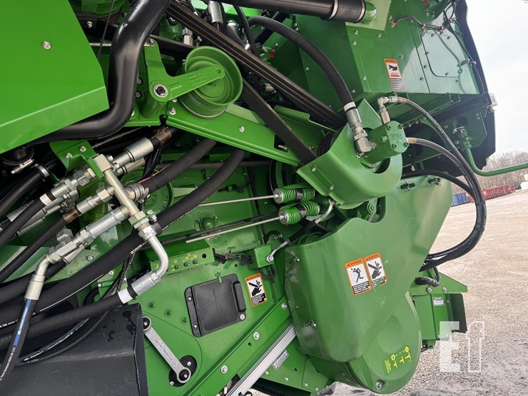 2020-john-deere-s780-image-22