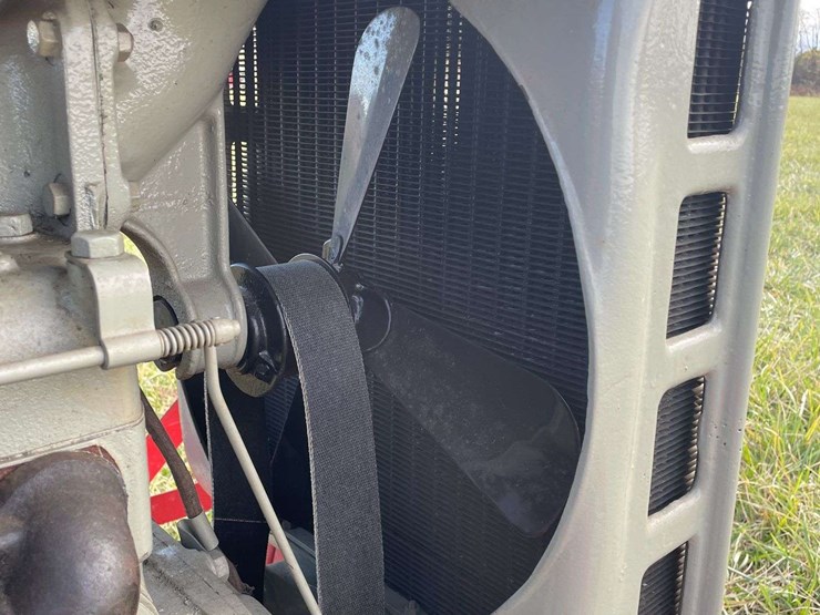 1918-fordson-tractor-image-25