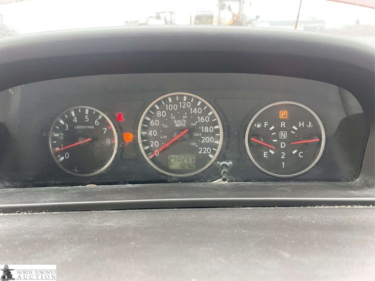 2006-nissan-x-trail-image-12