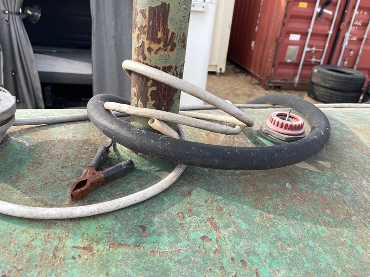 #3962-•-500-gallon-metal-fuel-tank-image-16