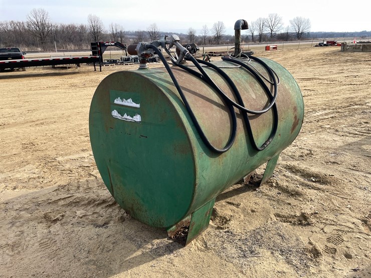 #3962-•-500-gallon-metal-fuel-tank-image-7