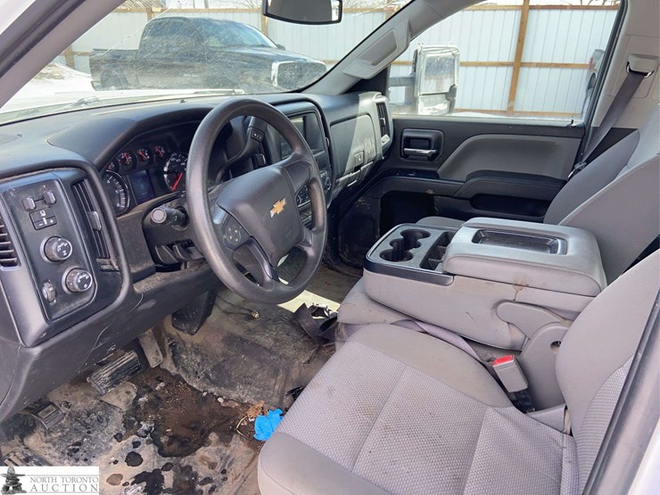 2017-chevrolet-silverado-1500-image-7