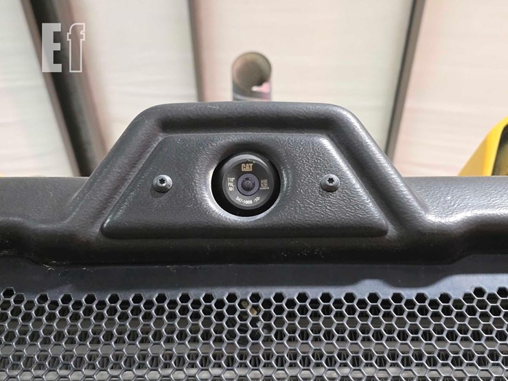 2022-caterpillar-920-image-22