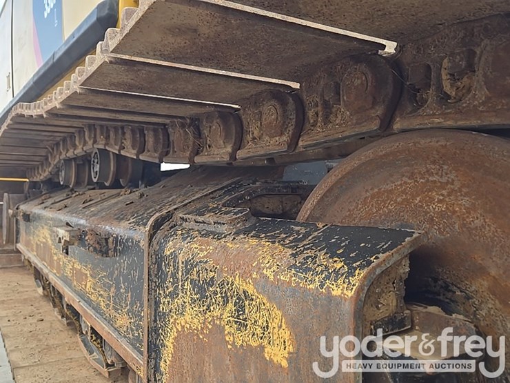 2017-caterpillar-336fl-image-22