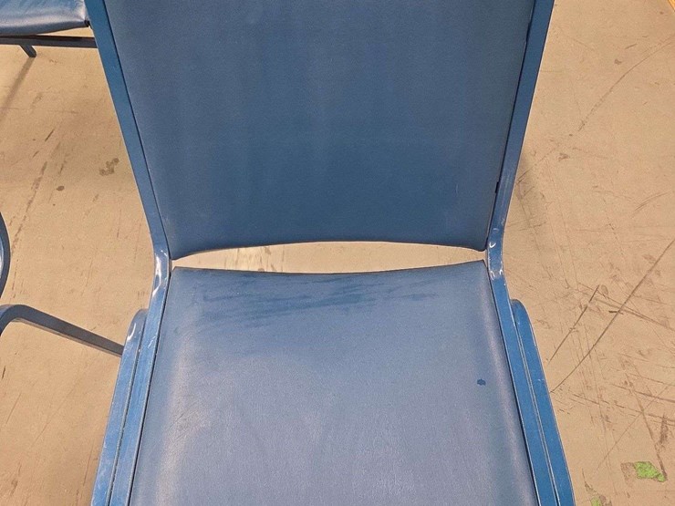 stacking-chairs-image-3