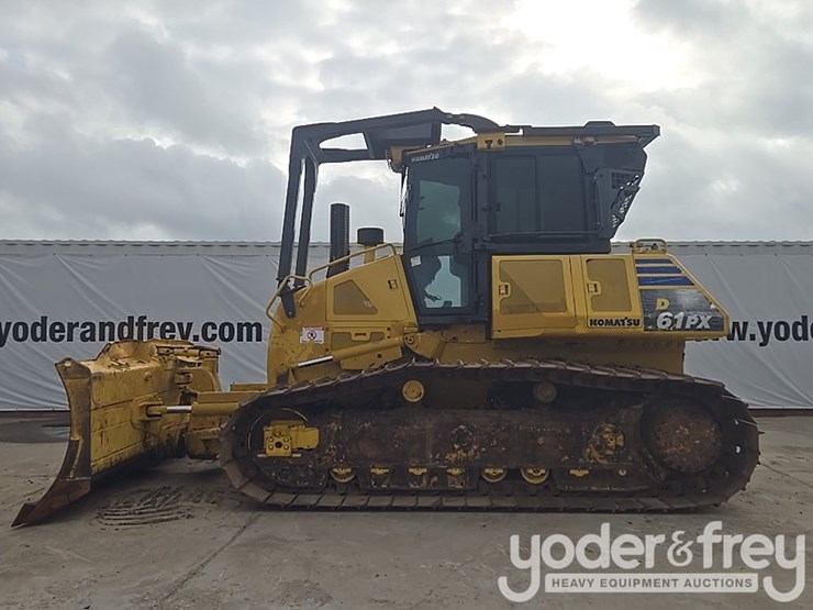 2014-komatsu-d61px-23-image-2