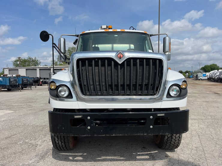 2012-international-workstar-7600-image-2