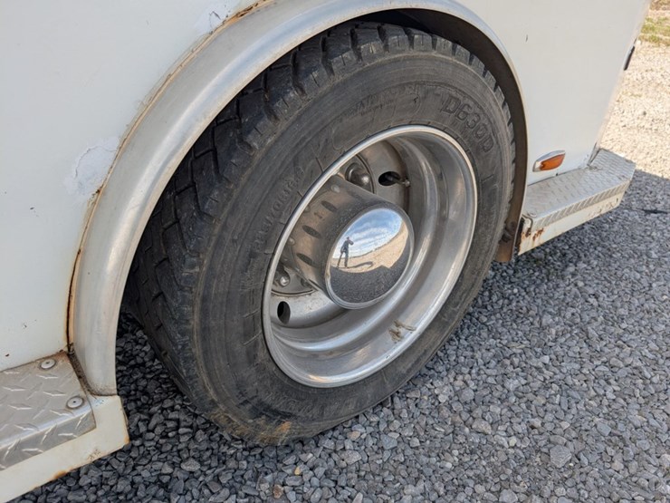 2005-chevrolet-kodiak-c4500-image-12