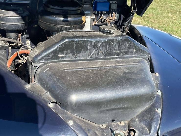 1948-ford-super-deluxe-convertible-image-85