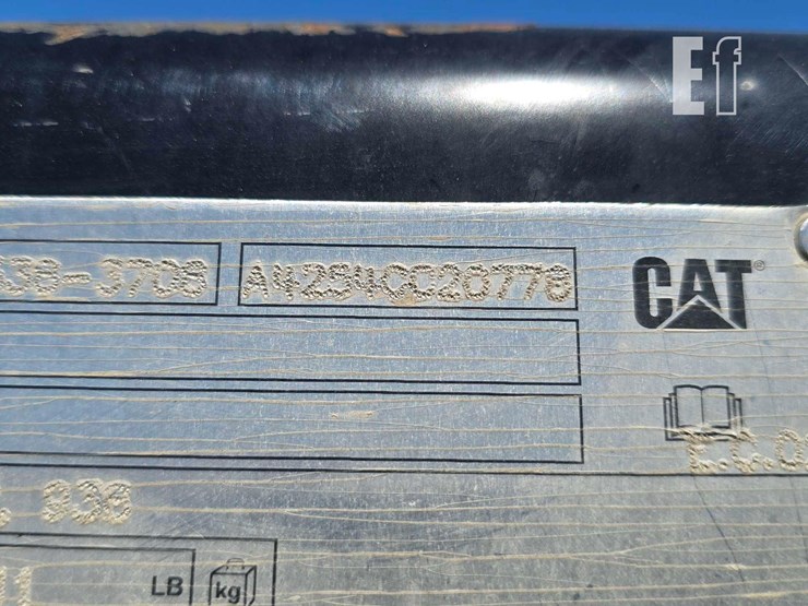 caterpillar-920-image-10