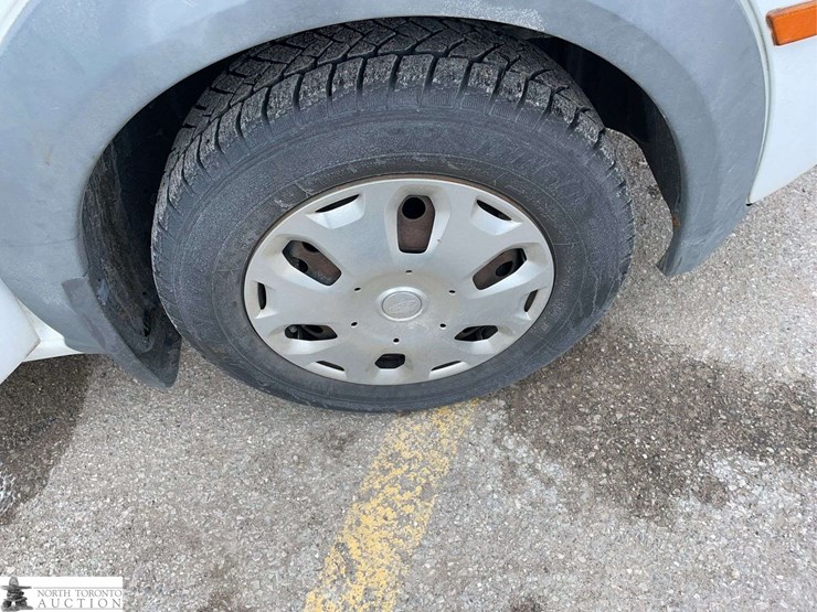 2012-ford-transit-connect-image-23