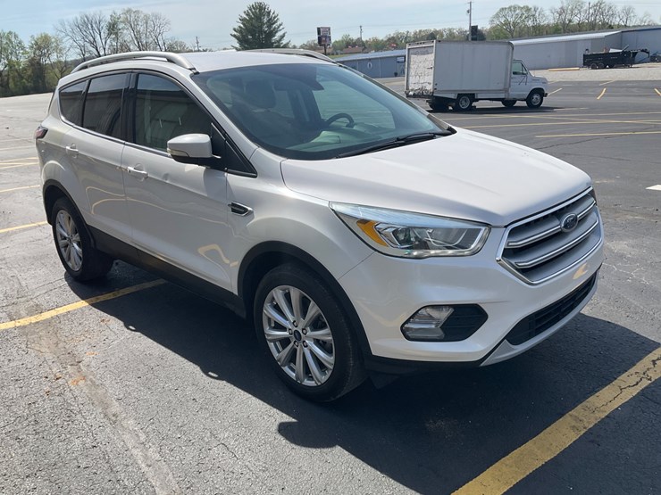 2017-ford-escape-image-5