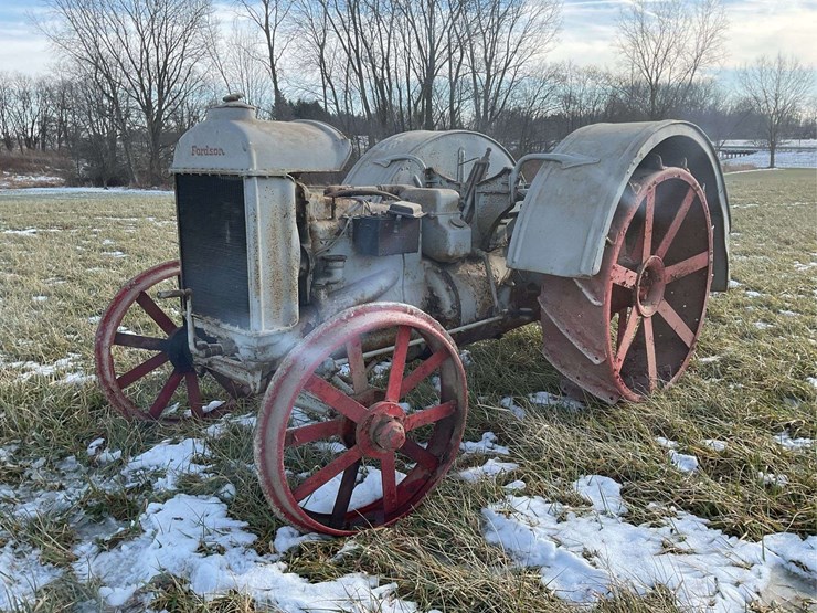 fordson-project-tractor-image-1