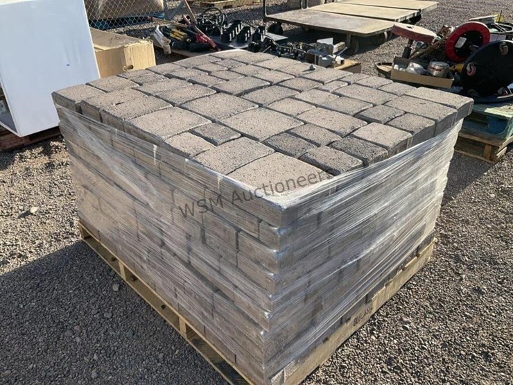 pallet-of-stone-pavers-image-3