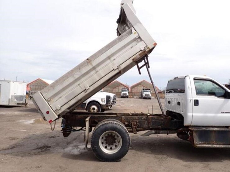 2017-ford-f750-image-59