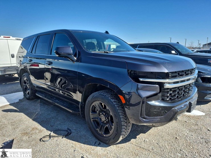 2023-chevrolet-tahoe-image-3