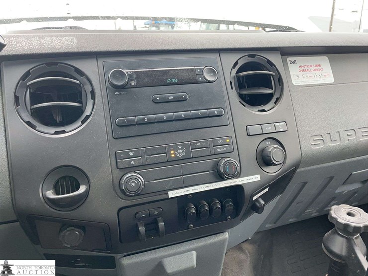 2013-ford-f450-image-13