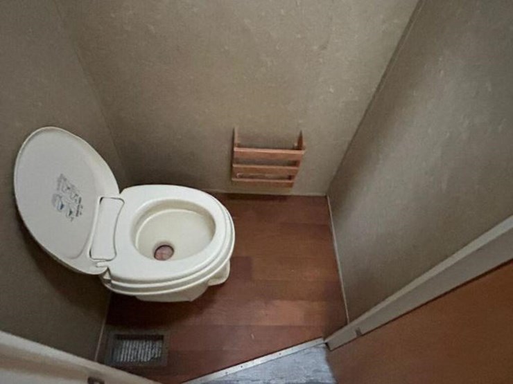 2010-gulf-stream-innsbruck-supreme-lodge-40tbs-t/a-image-73