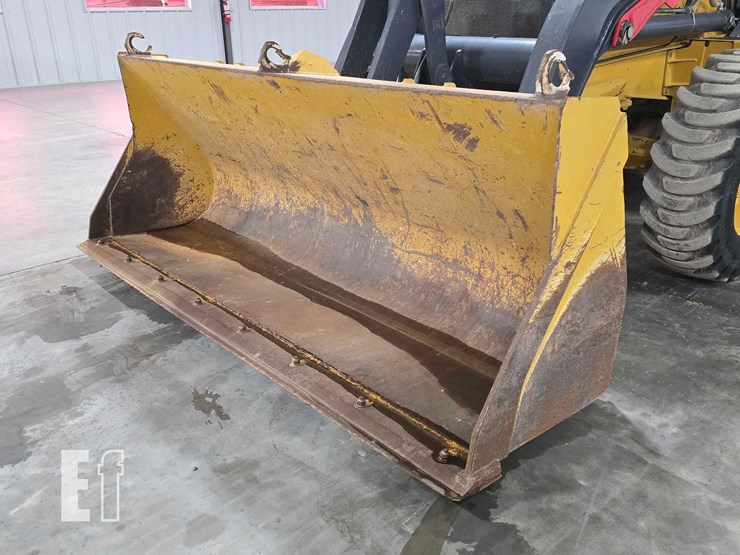 2023-deere-320-p-tier-image-9