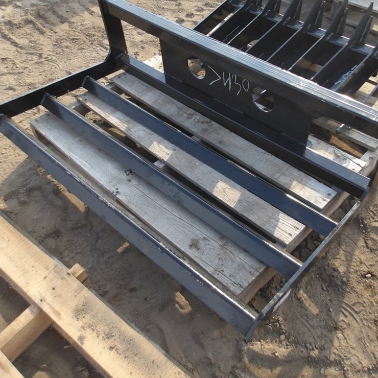 #7430 • Mini Universal Land Plane