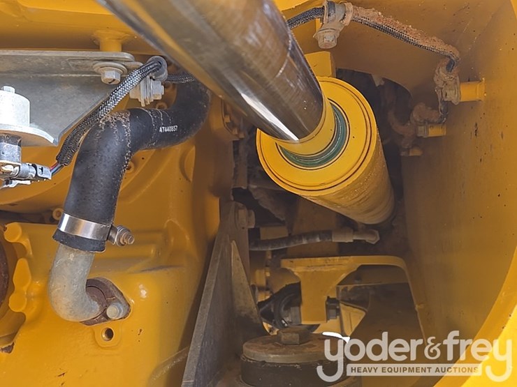 2022-deere-260e-image-43