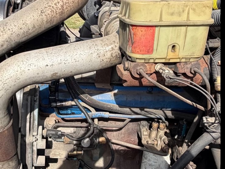 1997-international-4700-image-14